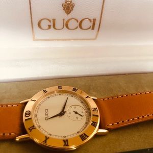 Vintage 3000.2.M GUCCI Watch!!!!